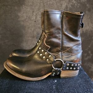 Freebird Ramone Harness Short Boot Black Leather Bootie Distressed Studs Size 10